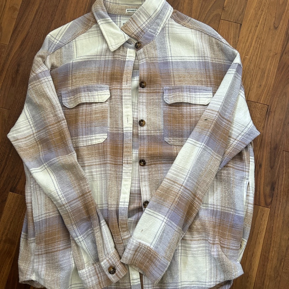 Plaid Button-Up Shirt in Neutral Tones